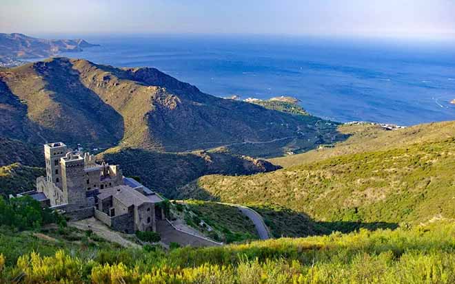 Frankrijk | Wandelvakantie Van Collioure naar Cadaquès | 7 dagen